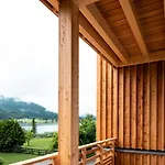 Hotel Neusacherhof 4*