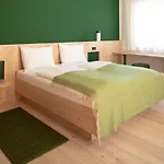 Neusacherhof 4* Weissensee