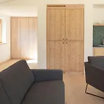 Neusacherhof Hotel 4*