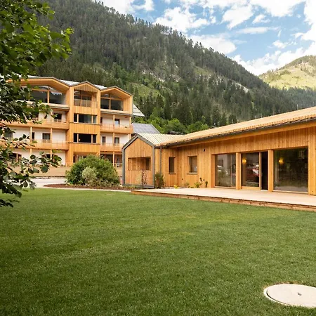 Neusacherhof 4* Weissensee