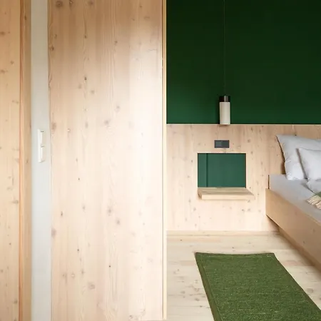 Neusacherhof 4* Weissensee