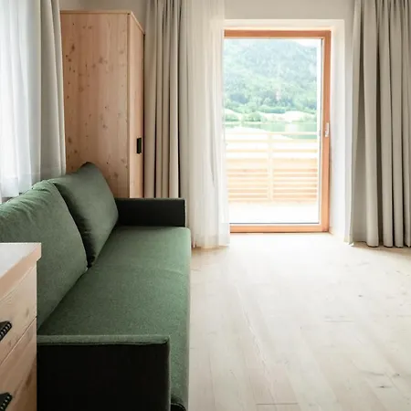 Neusacherhof ホテル
