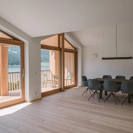 Neusacherhof 4*