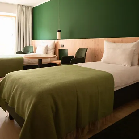 Hotel Neusacherhof Weissensee