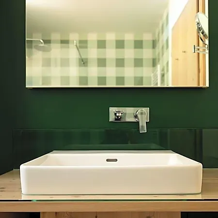 فندق Neusacherhof ويسنسي