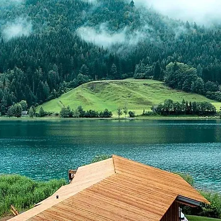 Neusacherhof فندق 4*