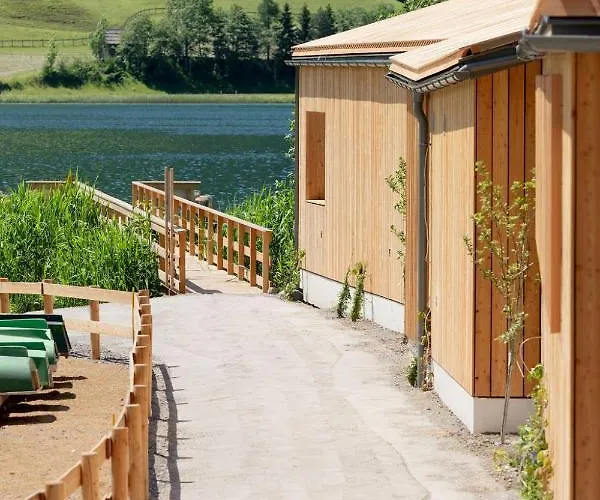 Neusacherhof Hotel 4*