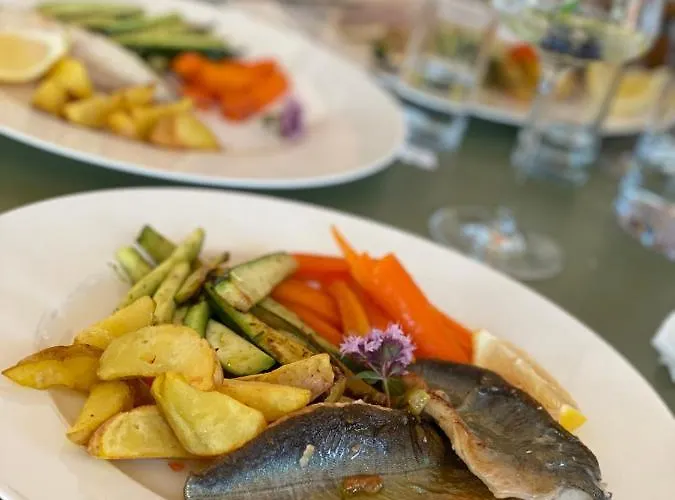 酒店 Neusacherhof 4*