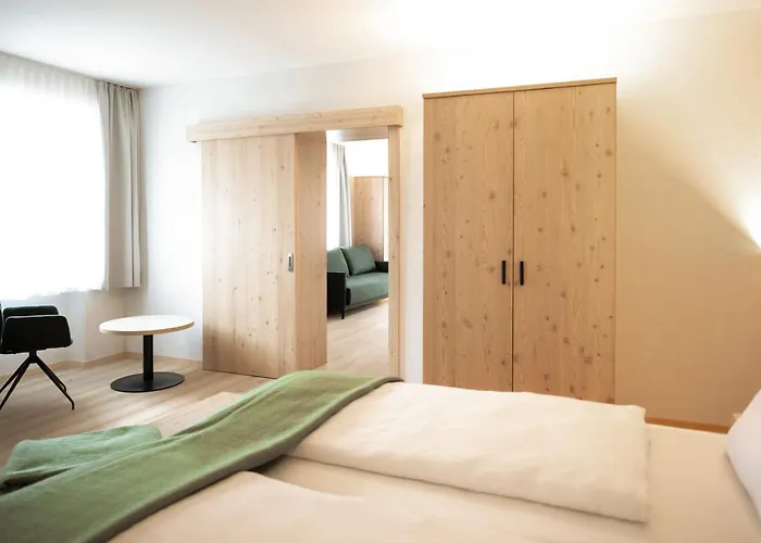 Neusacherhof 魏森湖