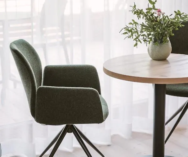 Neusacherhof 酒店 魏森湖